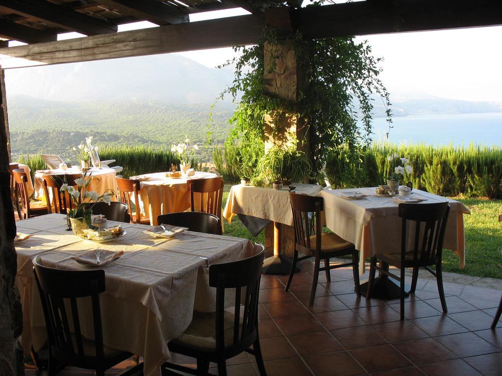 Sardus Pater 3*